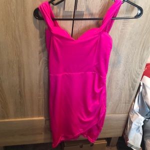 Hot Pink  dress fashion nova small